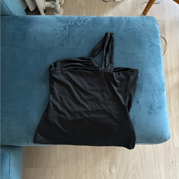 Abercrombie Modern Tank - Picture 2 of 4